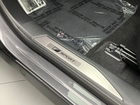 Used 2025 Lexus RX 500h F Sport image 24