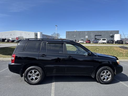 Used 2004 Toyota Highlander V6 image 9