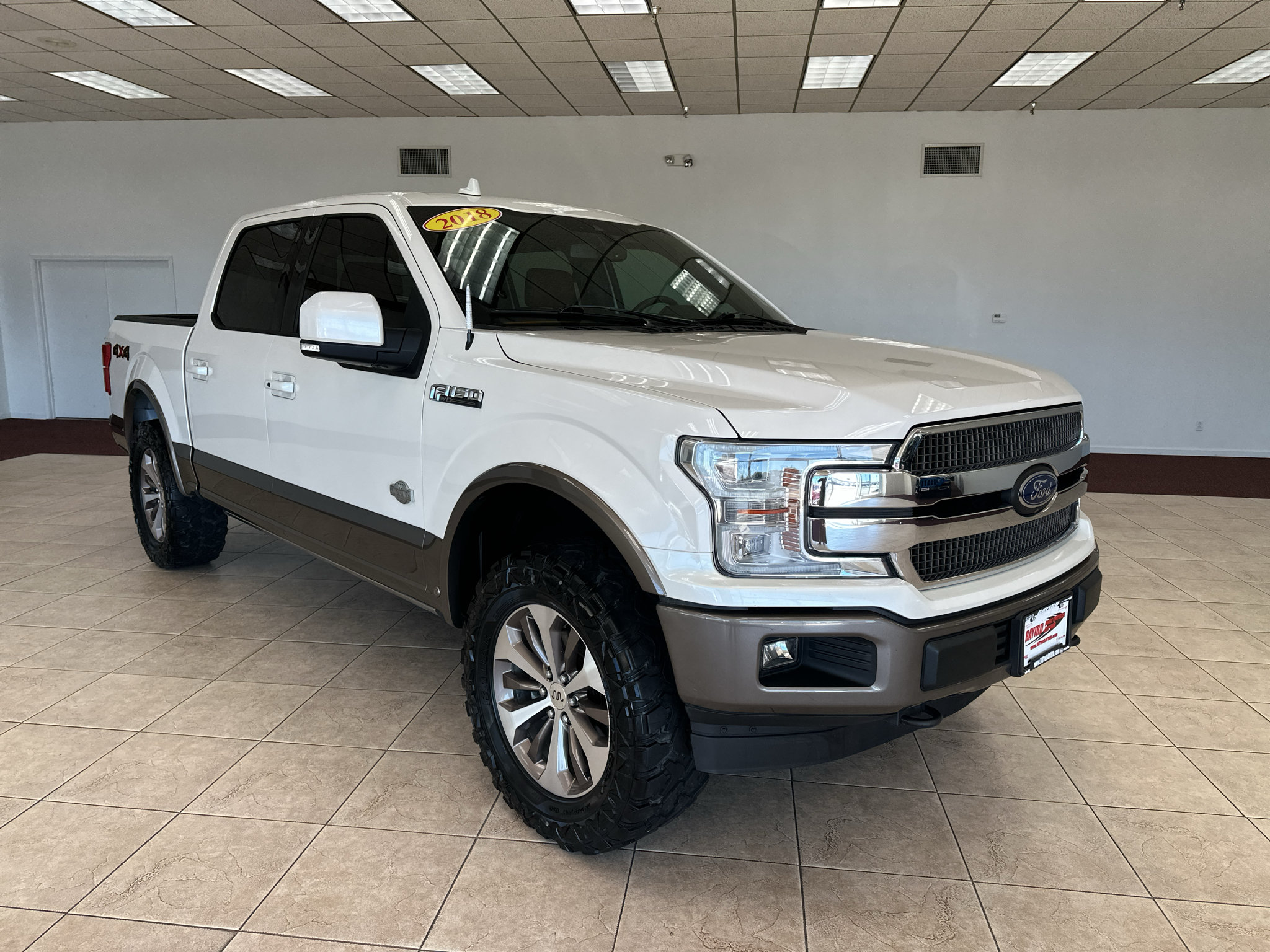 Used 2018 Ford F150 King Ranch w/ Equipment Group 601A Luxury AWD/4WD image 3