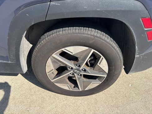 Used 2025 Hyundai Tucson SEL FWD image 9