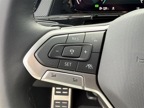 New 2026 Volkswagen Atlas Cross Sport SEL Premium R-Line image 16