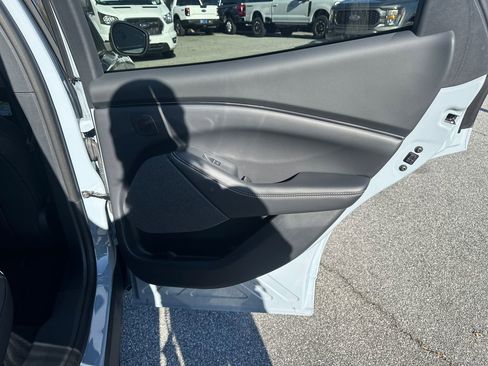 New 2025 Ford Mustang Mach-E Premium image 38