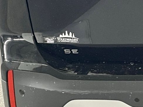 New 2026 Volkswagen Tiguan SE image 37