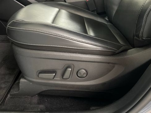 Used 2025 Kia Telluride S FWD image 52
