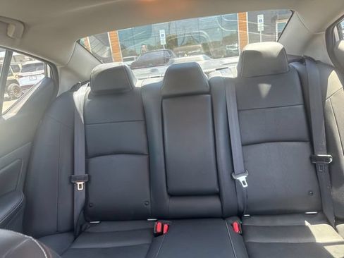 Used 2024 Nissan Altima 2.5 SR w/ SR Premium Package FWD image 12