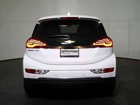 Used 2020 Chevrolet Bolt LT image 10