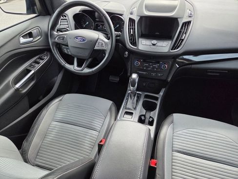 Used 2019 Ford Escape SE FWD image 28