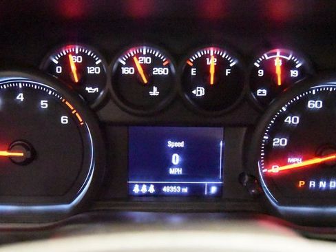 Used 2024 Chevrolet Silverado 2500 Custom w/ Custom Convenience Package image 21