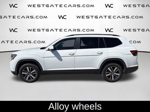 Used 2023 Volkswagen Atlas SE image 11