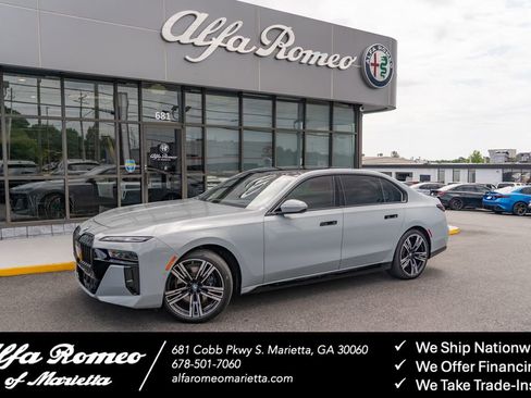 Used 2025 BMW 760i xDrive w/ Executive Package AWD/4WD image 1