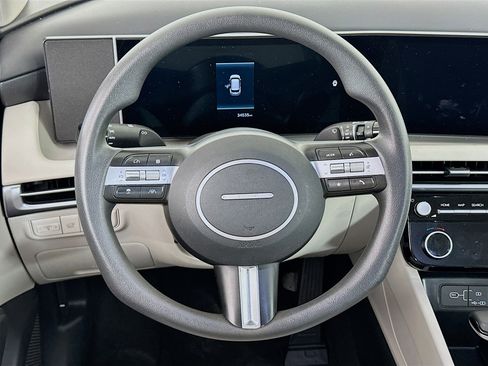 Used 2025 Hyundai Tucson SEL AWD/4WD image 18