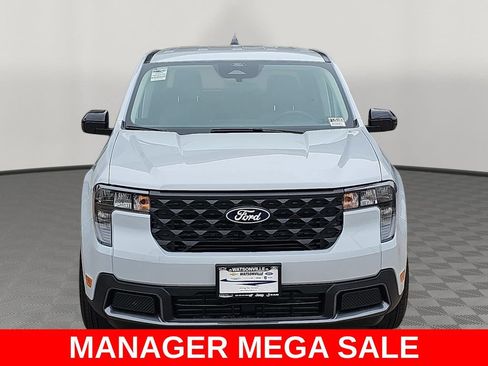 New 2026 Ford Maverick XLT w/ XLT Luxury Package FWD image 8