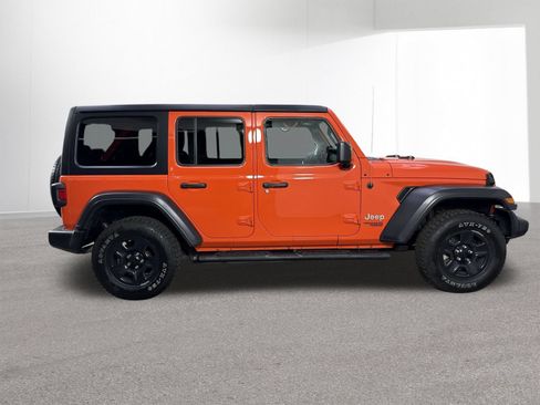 Used 2018 Jeep Wrangler Unlimited Sport AWD/4WD image 34