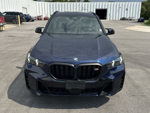 Used 2025 BMW X5 M60i AWD/4WD image 3
