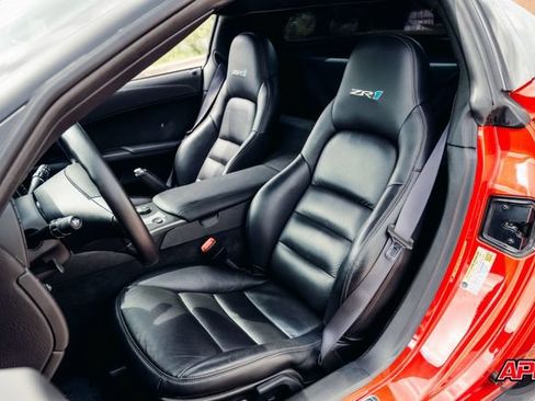 Used 2009 Chevrolet Corvette ZR1 w/ Preferred Equipment Group RWD image 5