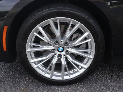 Used 2023 BMW 330i Sedan w/ Premium Package RWD image 37