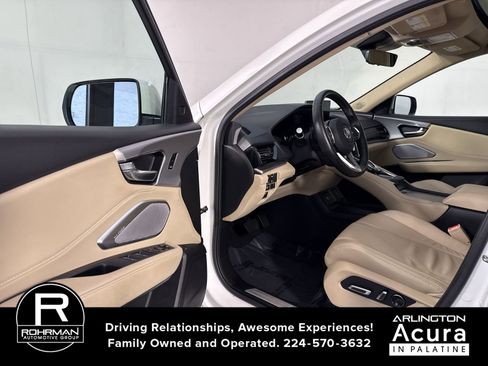 Used 2019 Acura RDX w/ Technology Package FWD image 4