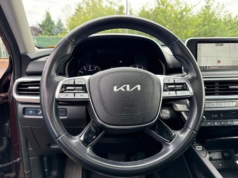 Used 2022 Kia Telluride S AWD/4WD image 10