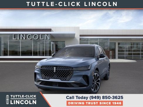 New 2026 Lincoln Nautilus Reserve image 2