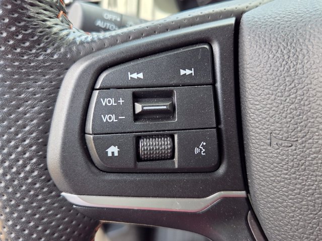 Used 2025 Honda Ridgeline TrailSport image 16