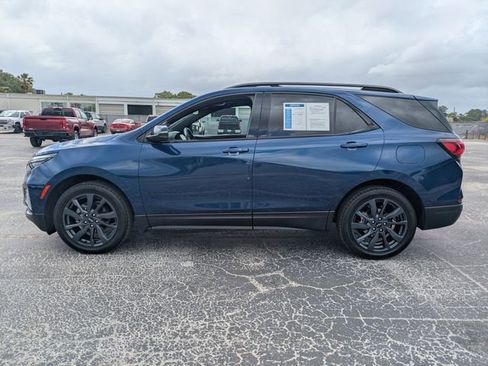 Used 2022 Chevrolet Equinox RS w/ Infotainment Package FWD image 4