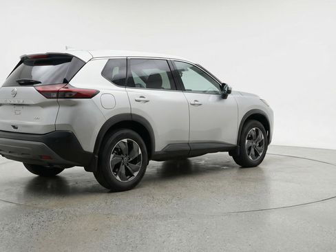 Used 2025 Nissan Rogue SV image 9