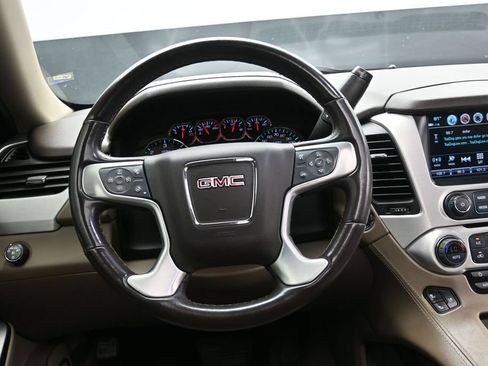 Used 2020 GMC Yukon SLT w/ Open Road Package RWD image 30