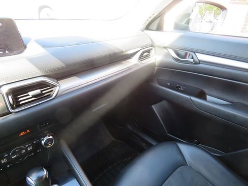 Used 2018 MAZDA CX-5 Touring image 26