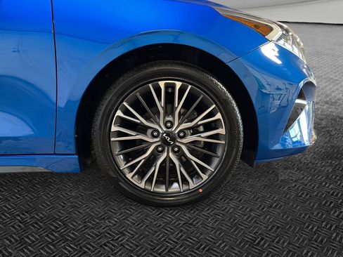 Certified 2022 Kia Forte GT-Line w/ GT-Line Premium Package FWD image 11