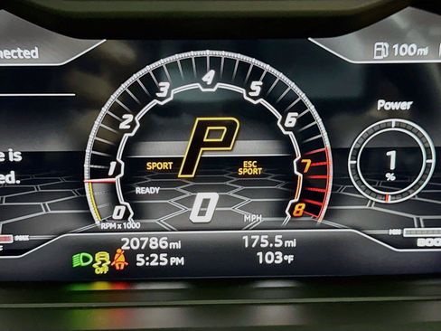 Used 2022 Lamborghini Urus AWD/4WD image 15