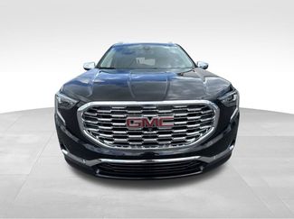 Used 2020 GMC Terrain Denali w/ Denali Premium Package FWD video 3