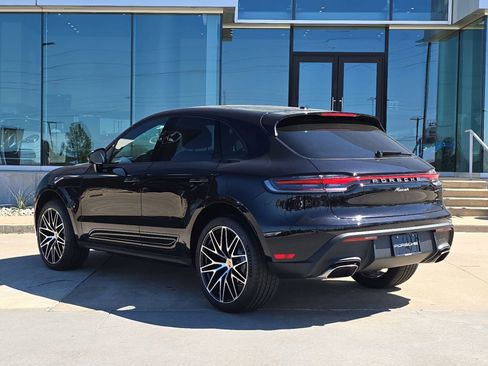 New 2026 Porsche Macan AWD/4WD image 3