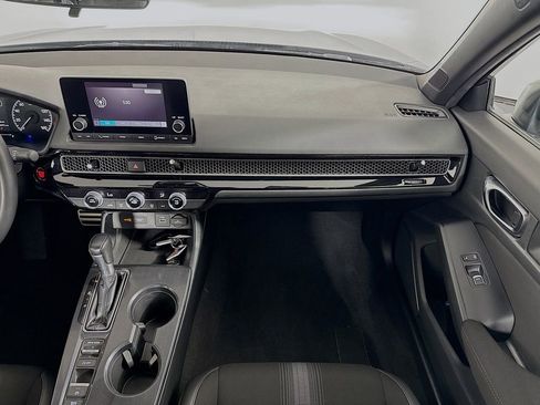 Used 2023 Honda Civic Sport image 18