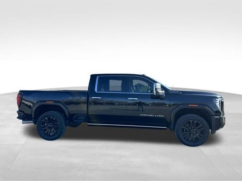 Used 2025 GMC Sierra 2500 Denali Ultimate AWD/4WD image 24