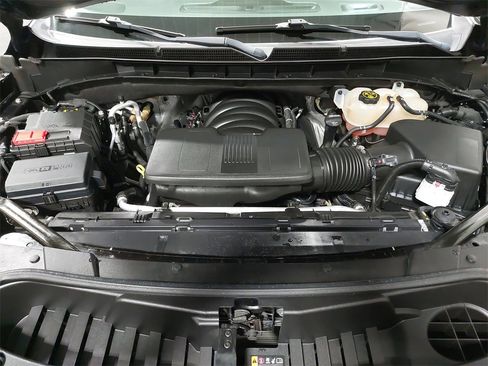 Used 2023 GMC Yukon SLT image 69