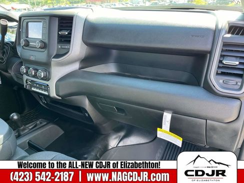 New 2024 RAM 3500 Tradesman image 17