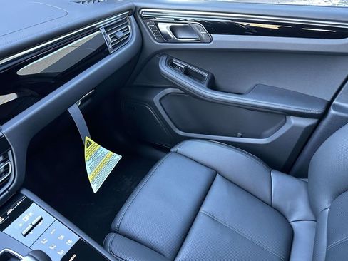 New 2026 Porsche Macan AWD/4WD image 29