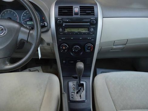 Used 2009 Toyota Corolla LE w/ All Weather Guard Pkg FWD image 20