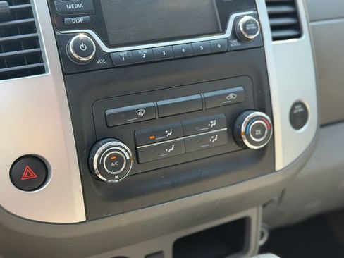 Used 2016 Nissan Frontier SV AWD/4WD image 21