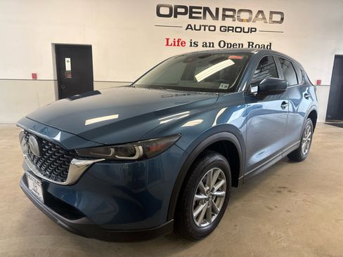 Certified 2023 MAZDA CX-5 AWD 2.5 S image 2