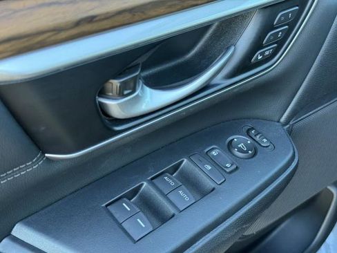 Used 2022 Honda CR-V EX-L image 15