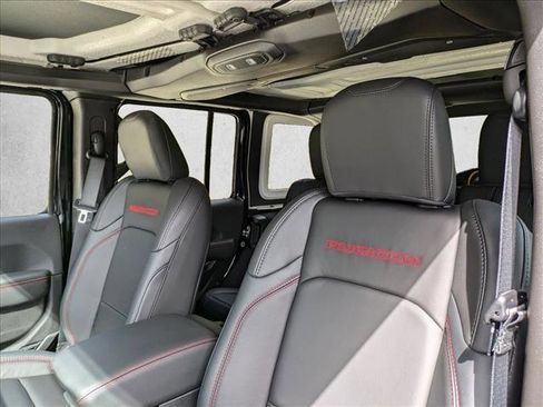 Used 2024 Jeep Wrangler Rubicon w/ Safety Group image 4