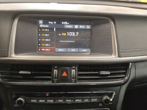 Used 2018 Kia Optima LX w/ 17" Alloy Wheels Package image 25