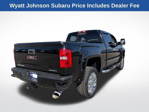 Used 2019 GMC Sierra 2500 Denali w/ Duramax Plus Package AWD/4WD image 8