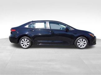 Certified 2025 Toyota Corolla LE video 2