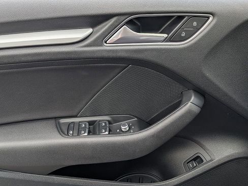 Used 2016 Audi A3 1.8T Premium image 26