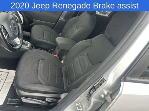 Used 2020 Jeep Renegade Latitude w/ Cold Weather Group image 21