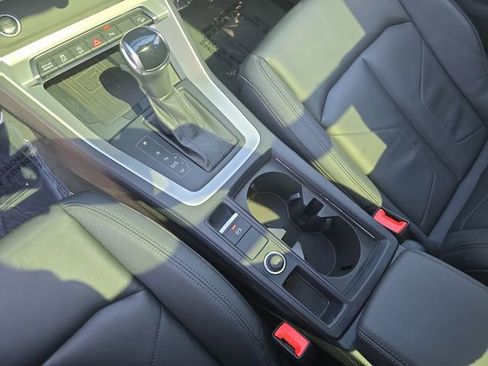 Used 2024 Audi Q3 2.0T Premium image 27
