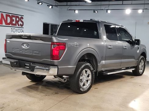 Used 2024 Ford F150 XLT w/ FX4 Off-Road Package AWD/4WD image 7