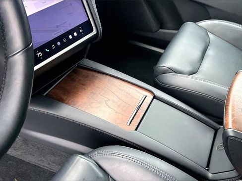 Used 2021 Tesla Model X Long Range image 14